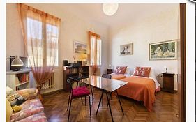 Tre Gigli Firenze Apartment, 5 Minutes From Station, Via Palazzuolo 55